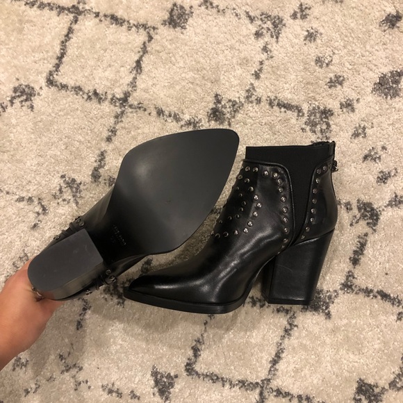 Leather ankle boots - Picture 4 of 4